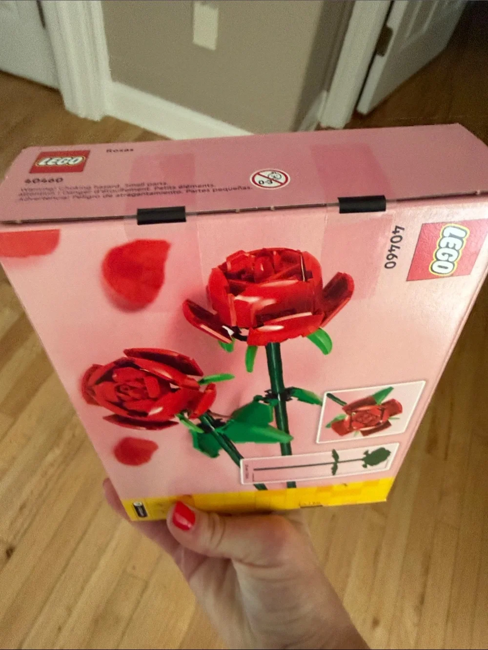 LEGO Red and Green Rose Building Set